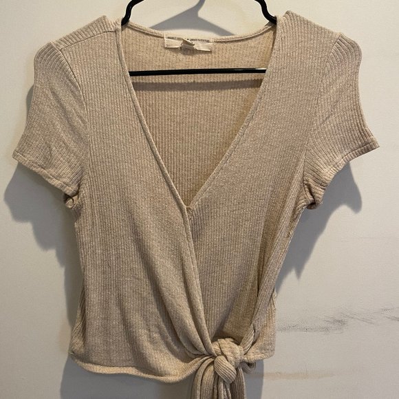Project Social T - ribbed | beige | wrap tie cropped t-shirt - Picture 2 of 4